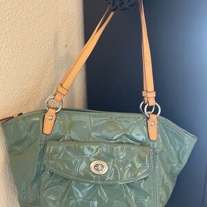 Stylish Green Tote Bag